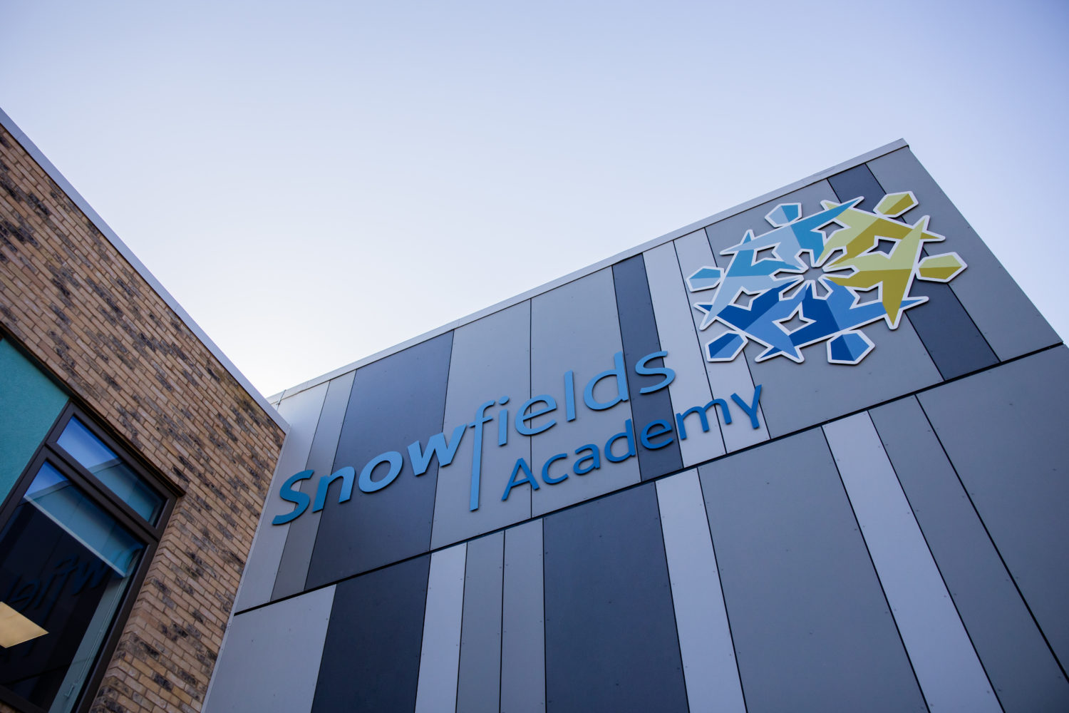 Leigh Academy Snowfields, exterior view of the main building.